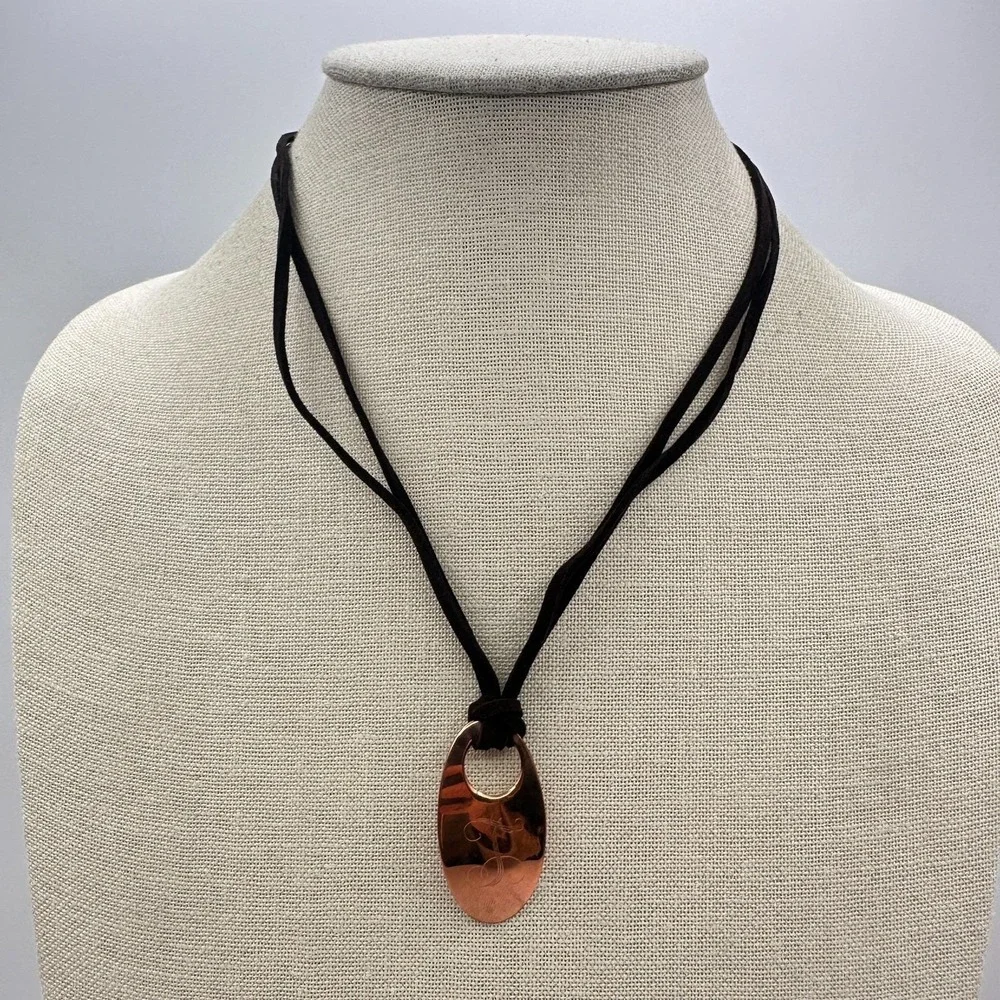 Vintage 90s Copper Monogram Initial‎ T Pendant Necklace Black Suede Cord Jewelry